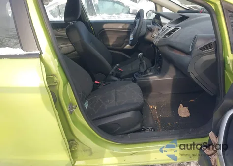 2011 Ford Fiesta Se z USA, uszkodzony, nr VIN 3FADP4EJ9BM178484